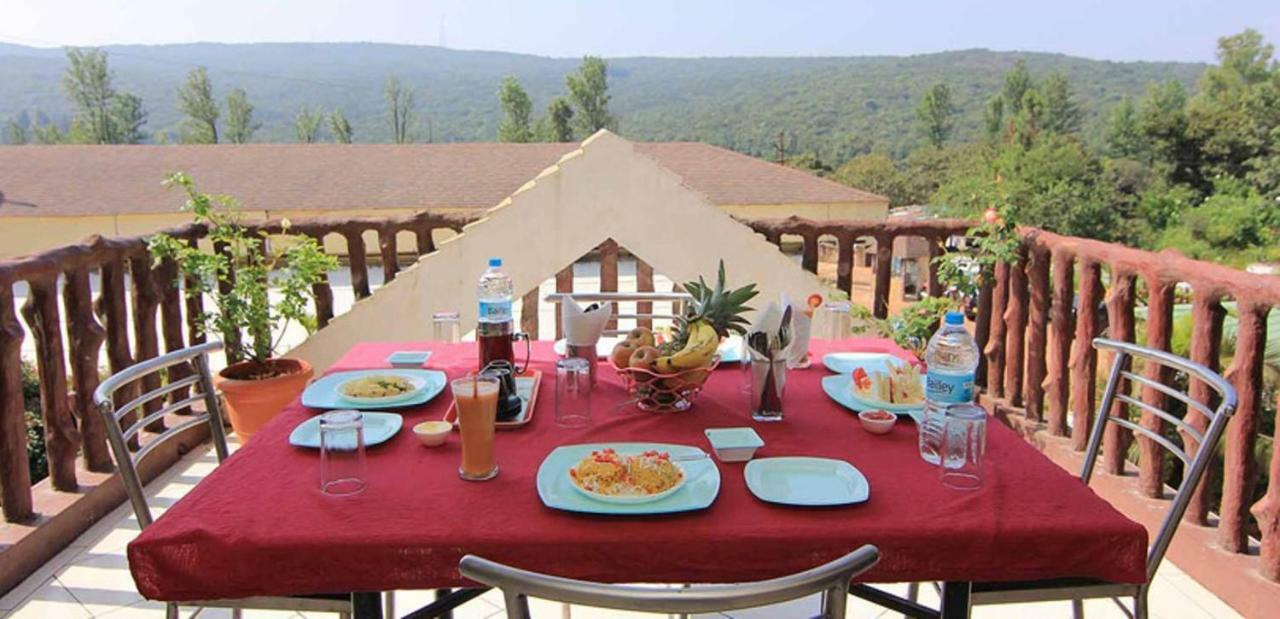 Cloud Green Mahabaleshwar Resort Bagian luar foto